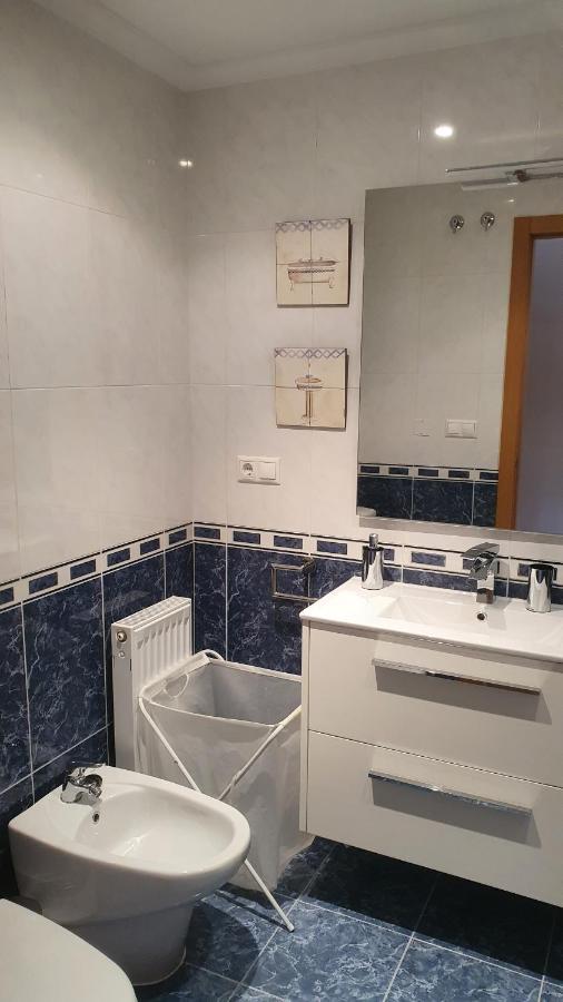 Acogedor Y Moderno Apartamento En 산신소 외부 사진